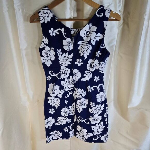 Aloha Republic made in Hawaii USA size small hawaain dress blue white hibiscus - Picture 3 of 9
